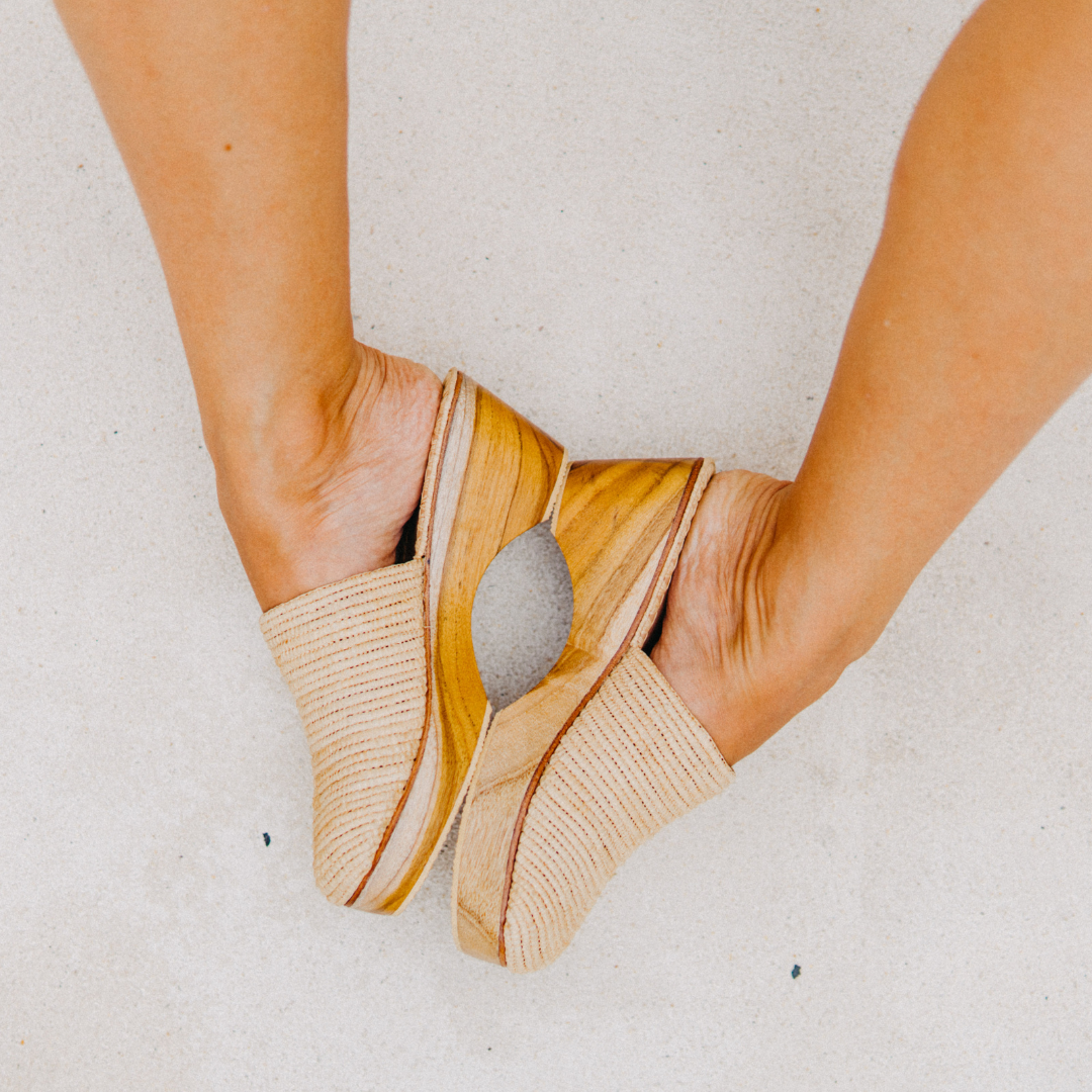 Mohya Women's Clogs Natural Beige