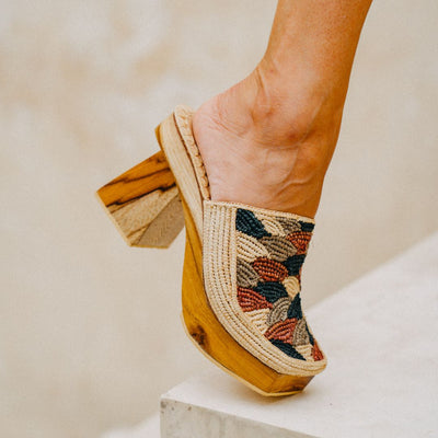 Kahina Zafir Arte Luxe Natural Beige Teak Wood Platform Heels