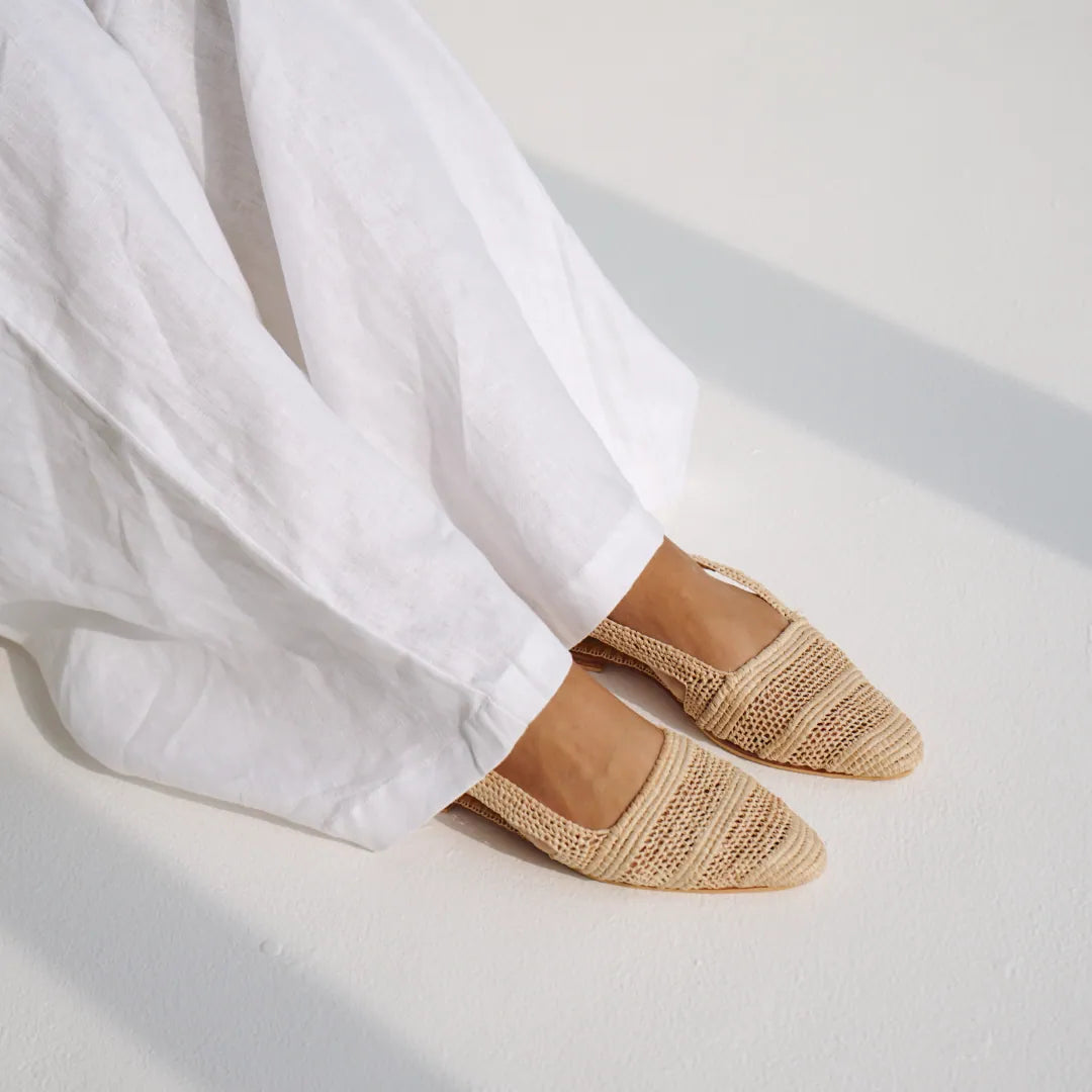 Amaynu, sustainable, handmade flats made from natural materials by Bulibasha