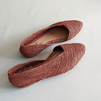 Ayyur Red, sustainable, handmade flats made from natural materials by Bulibasha