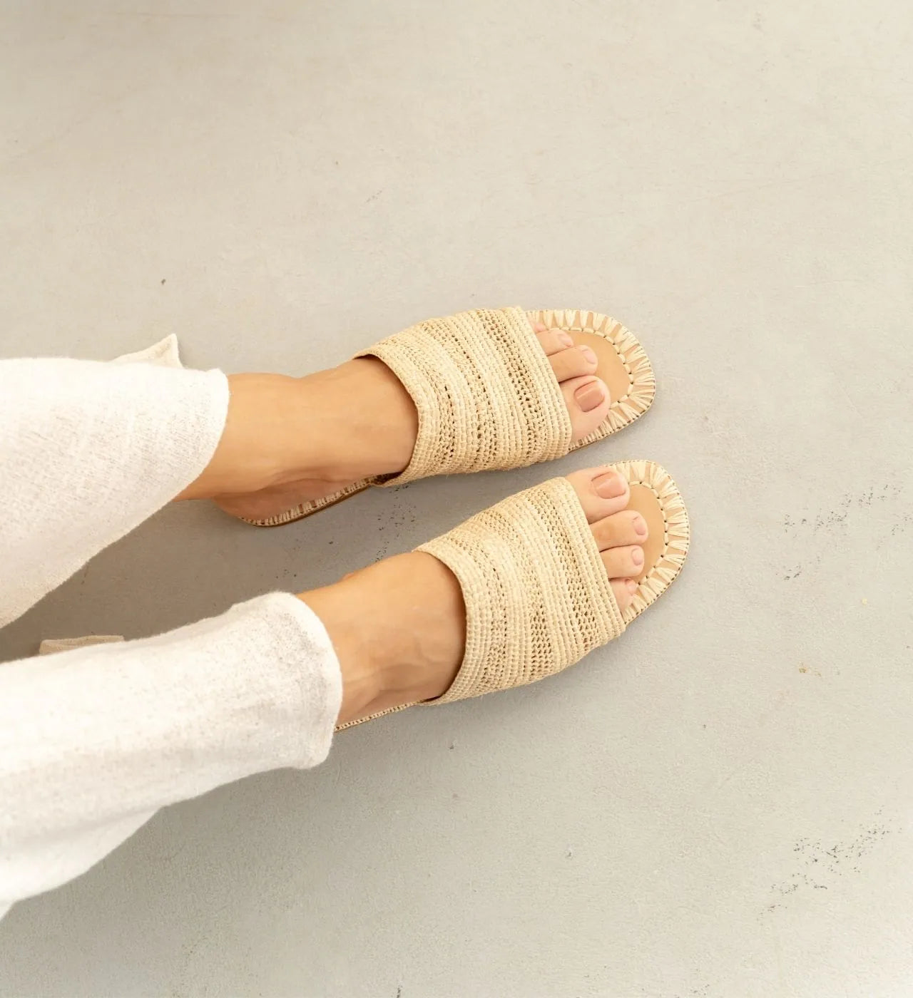 Anir, sustainable, handmade sandals made from natural materials by Bulibasha