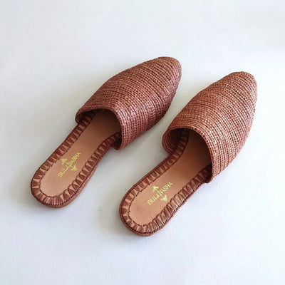 Babouche Red, sustainable, handmade sandals made from natural materials by Bulibasha