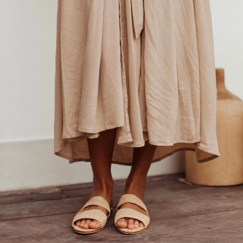 Dariau, sustainable, handmade sandals made from natural materials by Bulibasha