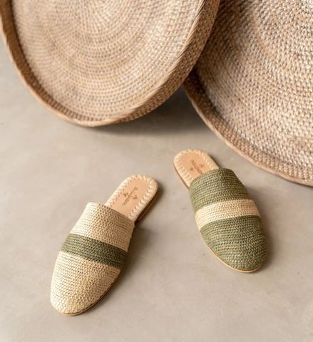 Gwafa, sustainable, handmade sandals made from natural materials by Bulibasha
