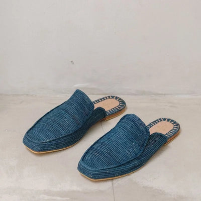 Munatas Midnight Blue, sustainable, handmade sandals made from natural materials by Bulibasha