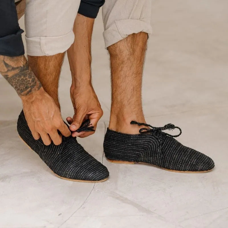 Agizul Coco Black, sustainable, handmade shoes made from natural materials by Bulibasha