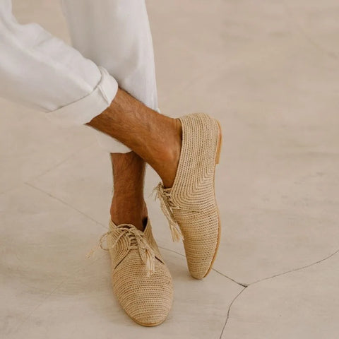 Agizul Neutral, sustainable, handmade shoes made from natural materials by Bulibasha