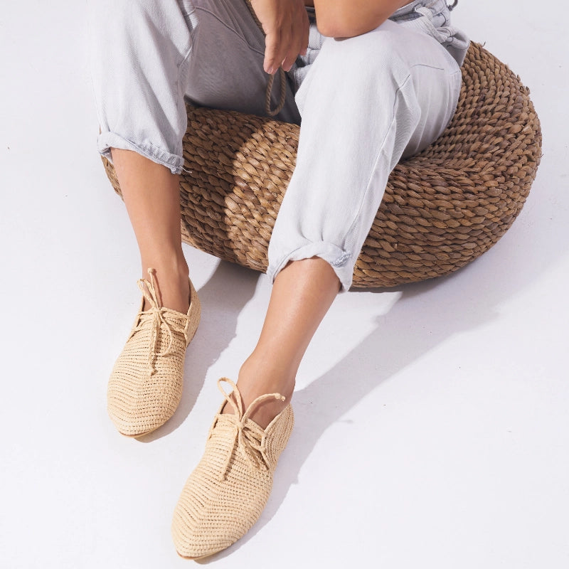 Takama Neutral, sustainable, shoes made from natural materials by Bulibasha