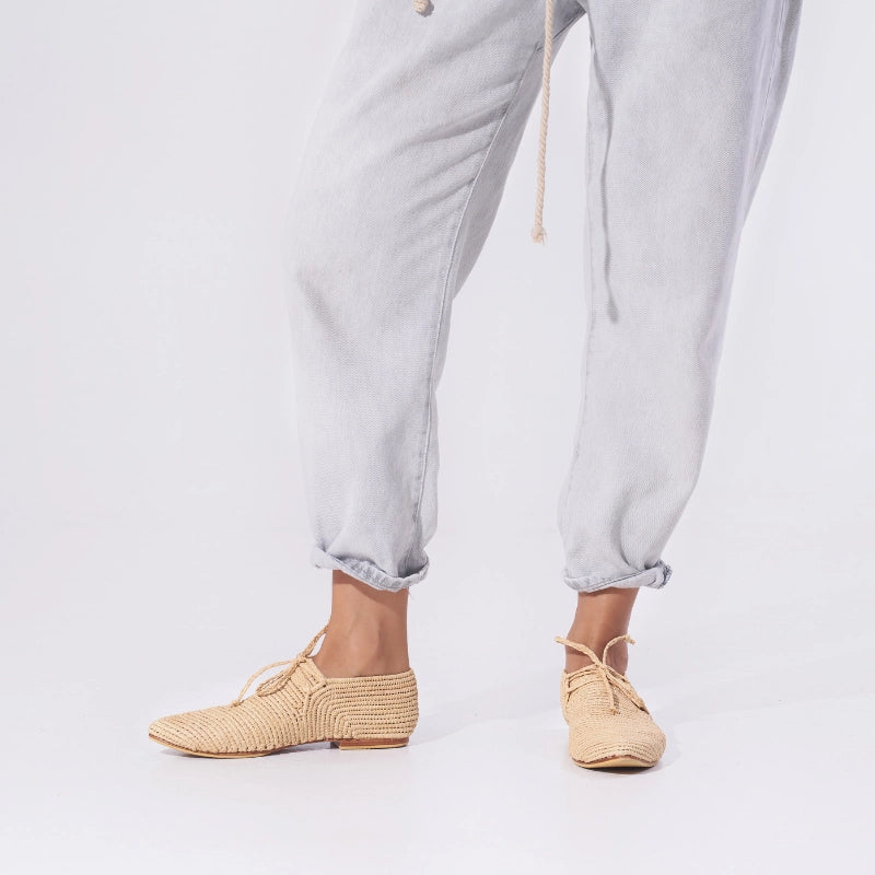 Takama Neutral, sustainable, shoes made from natural materials by Bulibasha