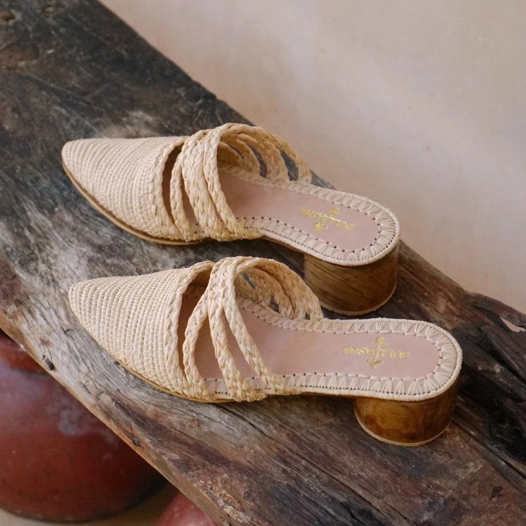 Thiyya, sustainable, heels made from natural materials by Bulibasha