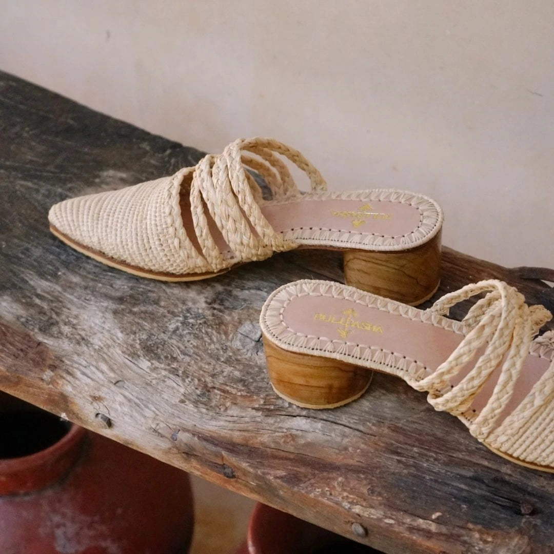 Thiyya, sustainable, heels made from natural materials by Bulibasha