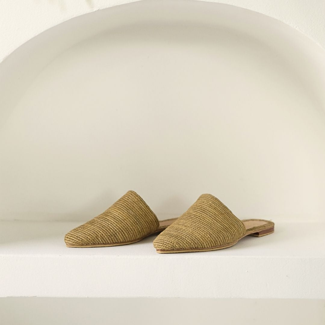 Babouche Ochre, sustainable, handmade sandals made from natural materials by Bulibasha